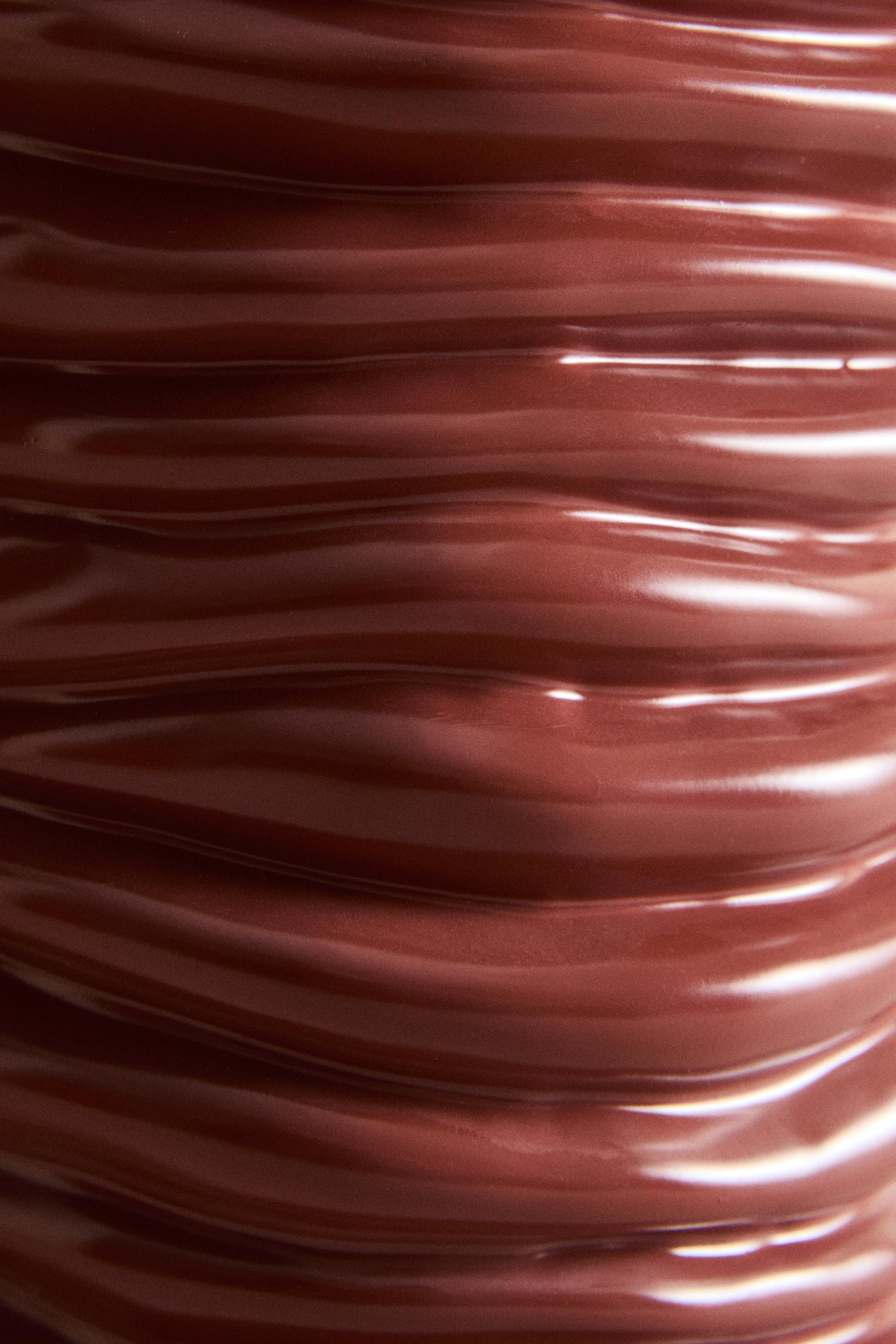 WAVY CERAMIC VASE X COLLAGERIE